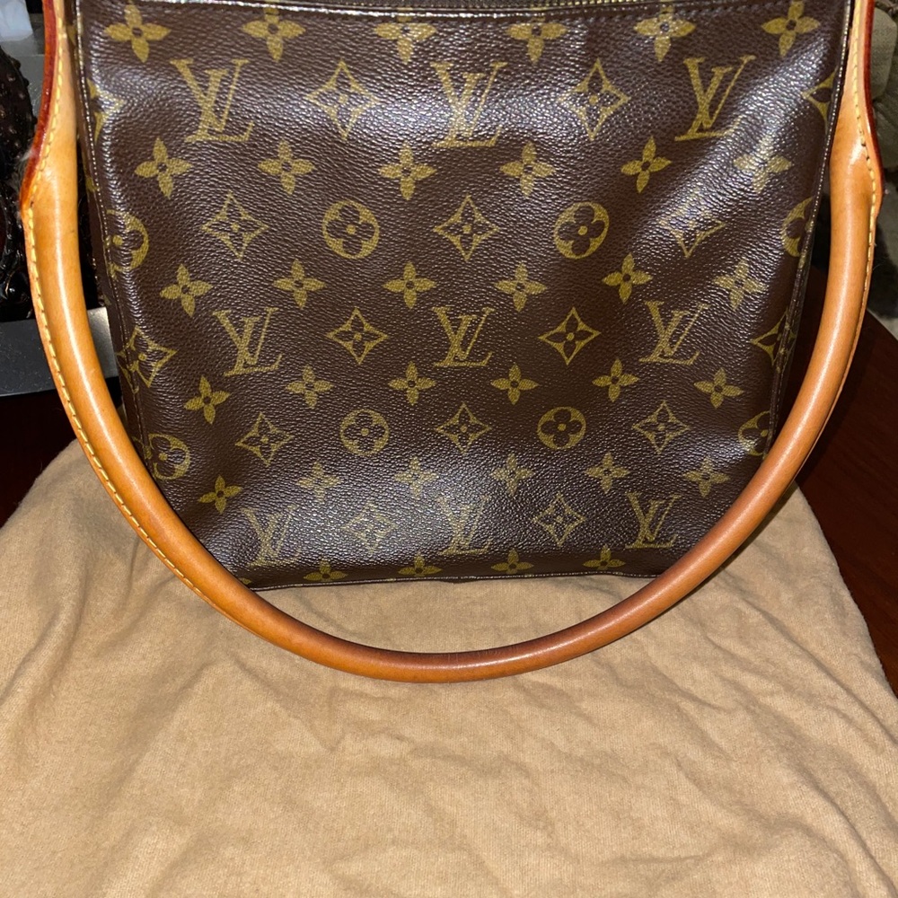 Louis Vuitton authentic hand bag